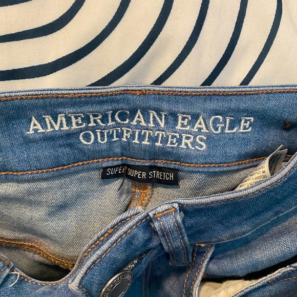 American Eagle skinny jeans - Picture 3 of 4